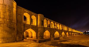 https://s18.picofile.com/file/8433427526/Si_o_se_Pol_Isfahan_Ir%C3%A1n_2016_09_19_DD_04_06_HDR.jpg