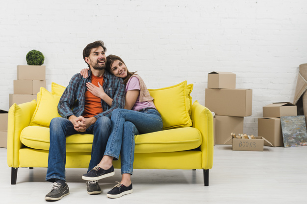 https://s18.picofile.com/file/8434614650/moveing_house1.jpg