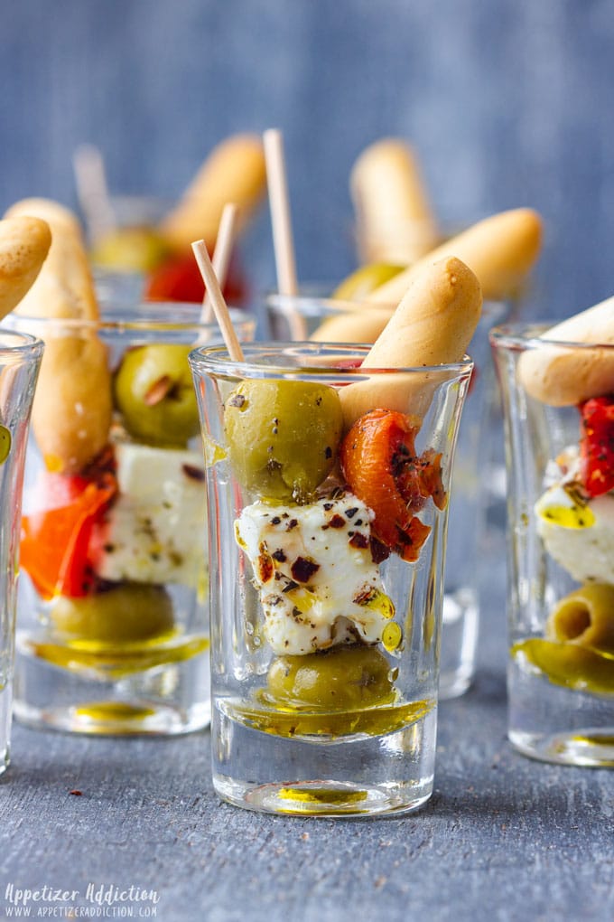 [تصویر:  olive_and_feta_shooters_image.jpg]