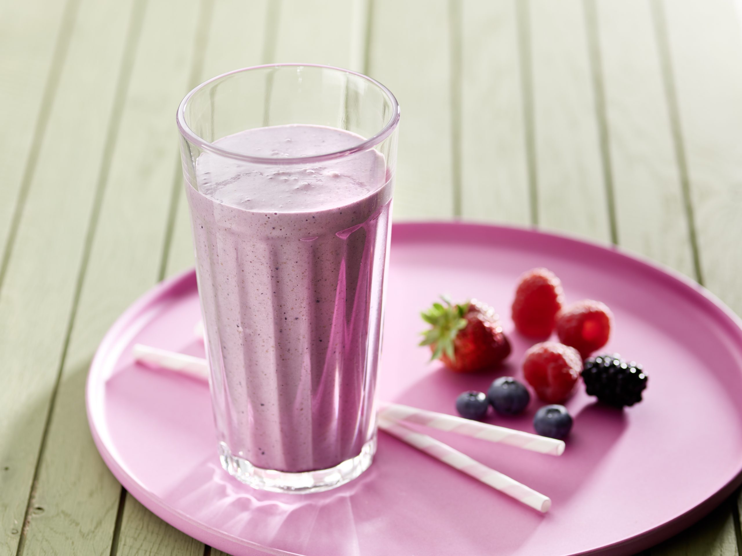 [تصویر:  beeren_smoothie_2560x1920.jpg]