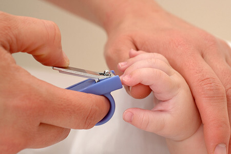 مراقبت و تقویت از ناخن کودکان children nails
