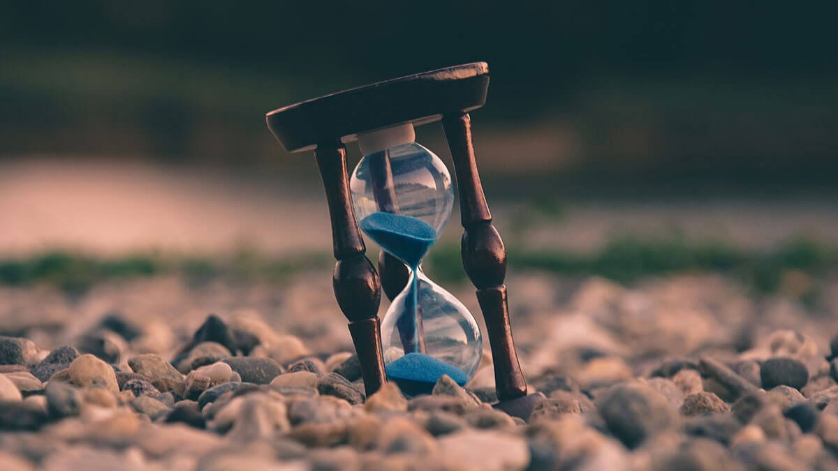 به زمان بندی کائنات اعتماد کنید