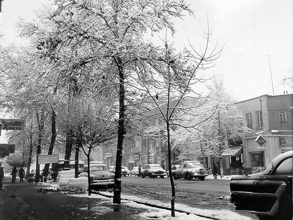 خیابان نادری